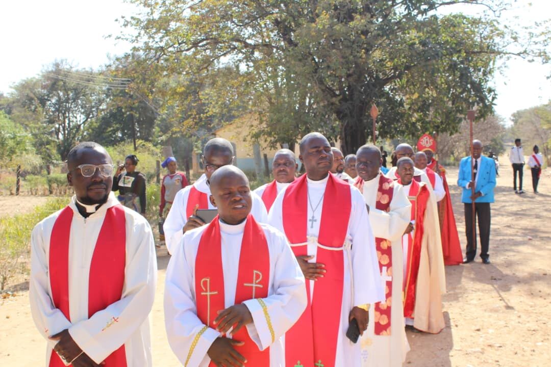 Clergy and congregation in procession at a diocesan service